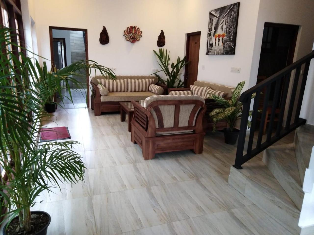Lija Residence Negombo Eksteriør billede