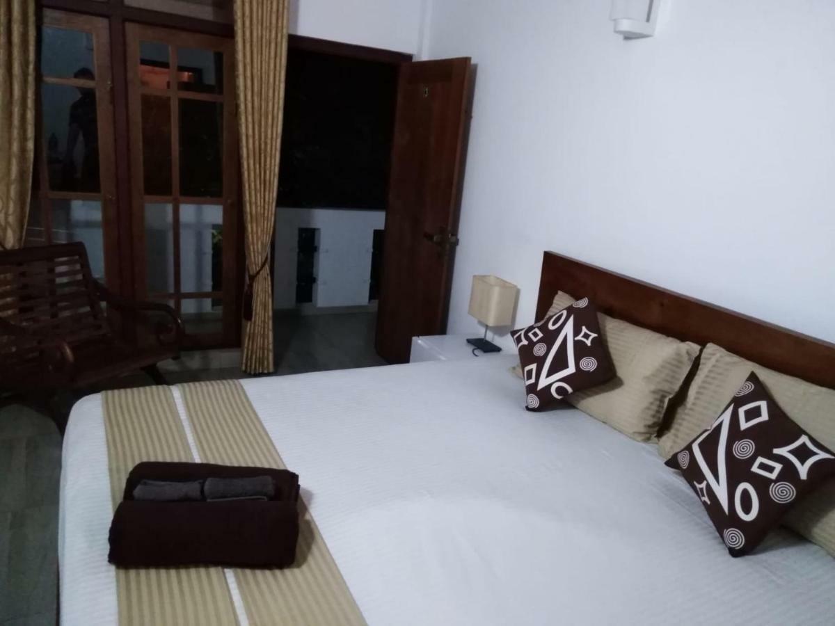 Lija Residence Negombo Eksteriør billede